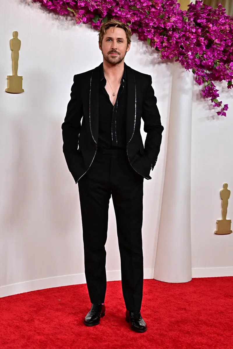 Ryan Gosling in Gucci (10/180)